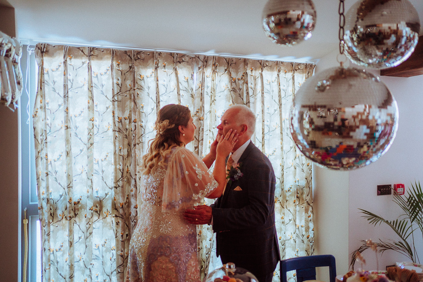 THE WHOLEHOUSE FARM WEDDING PHOTOGRAPHY 033 THE WHOLEHOUSE FARM WEDDING PHOTOGRAPHY 033